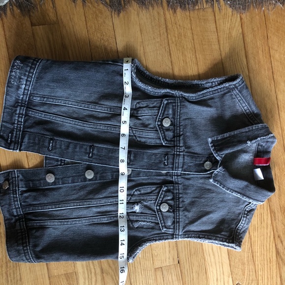 H&M denim vest - Picture 6 of 7